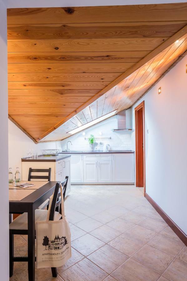Apartamenty Zdrojowa تشيخوتشينيك المظهر الخارجي الصورة