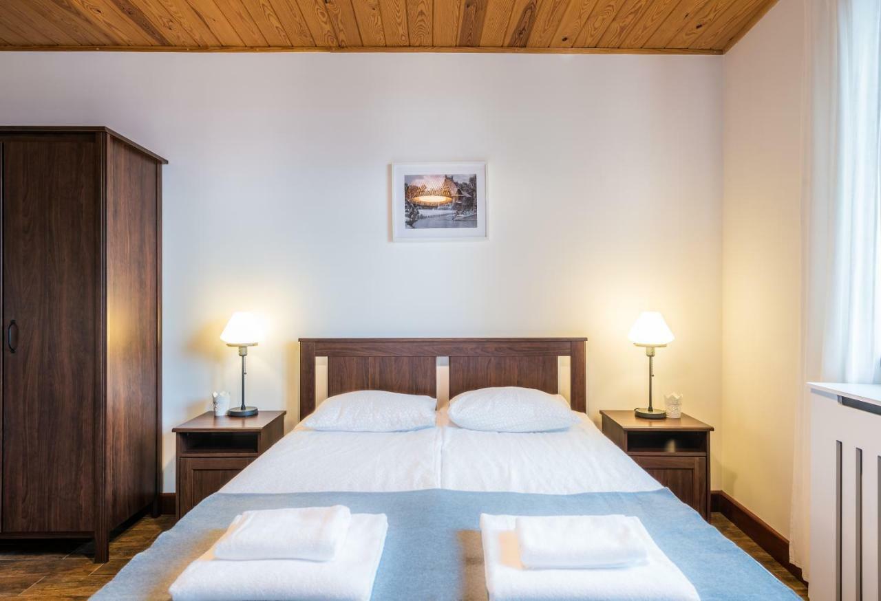 Apartamenty Zdrojowa تشيخوتشينيك المظهر الخارجي الصورة
